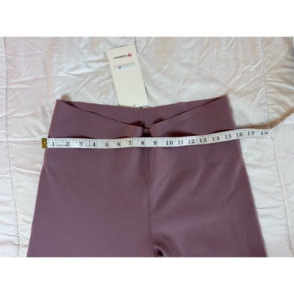 NEW Lululemon GLOW UP HR TIGHT 28" Size 14 Lavender Lux Workout Shaping NWT - Picture 2 of 10